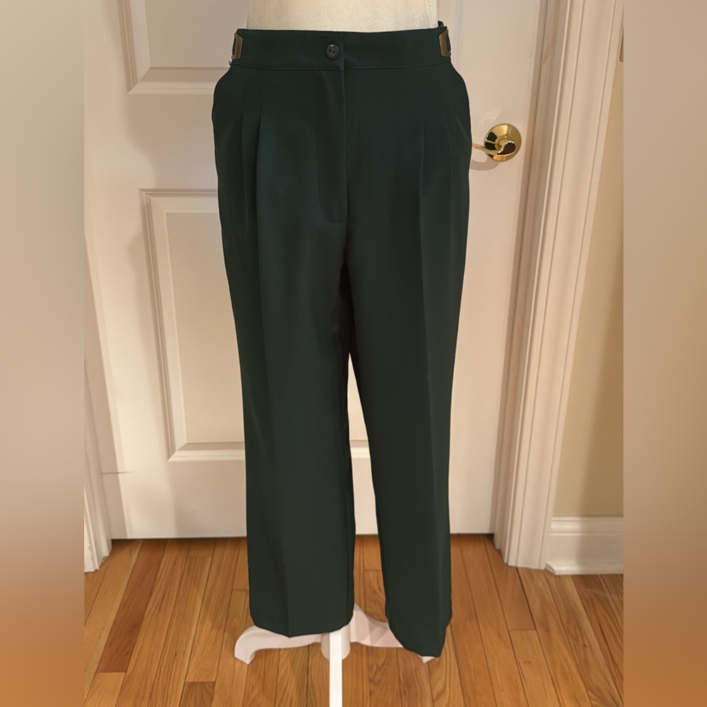 Elegant Green Women's Pants